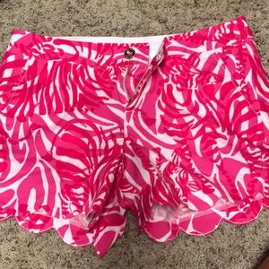 Lilly P buttercup short Capri pink FLASH SALE!